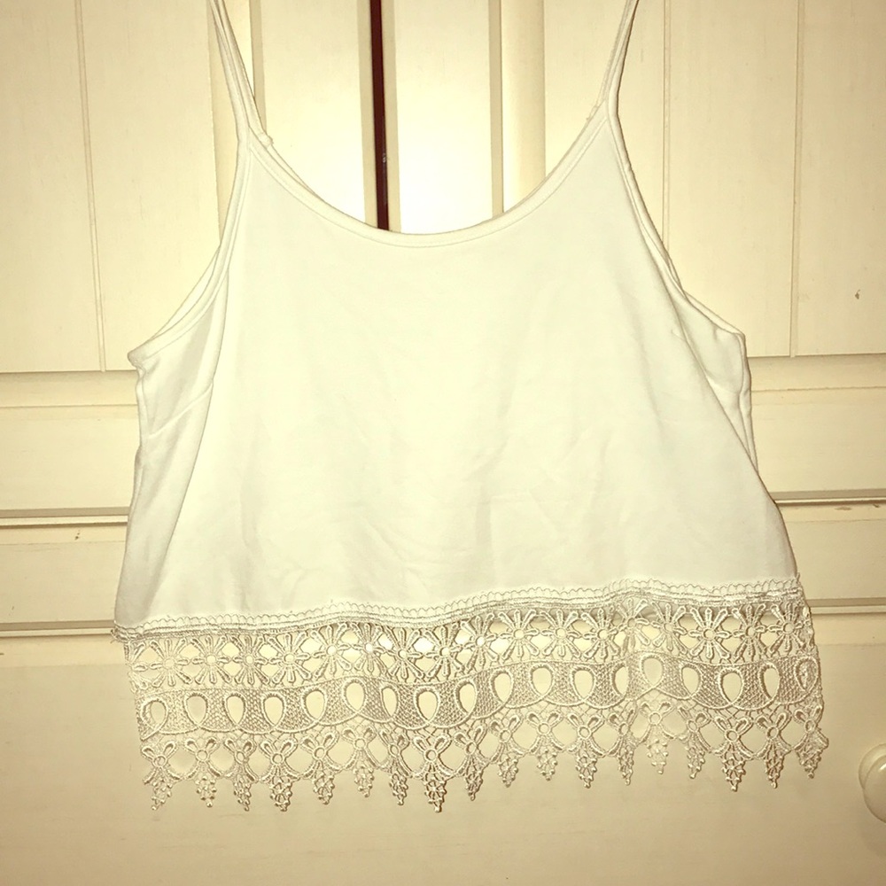 White crop-top w/ lace design
